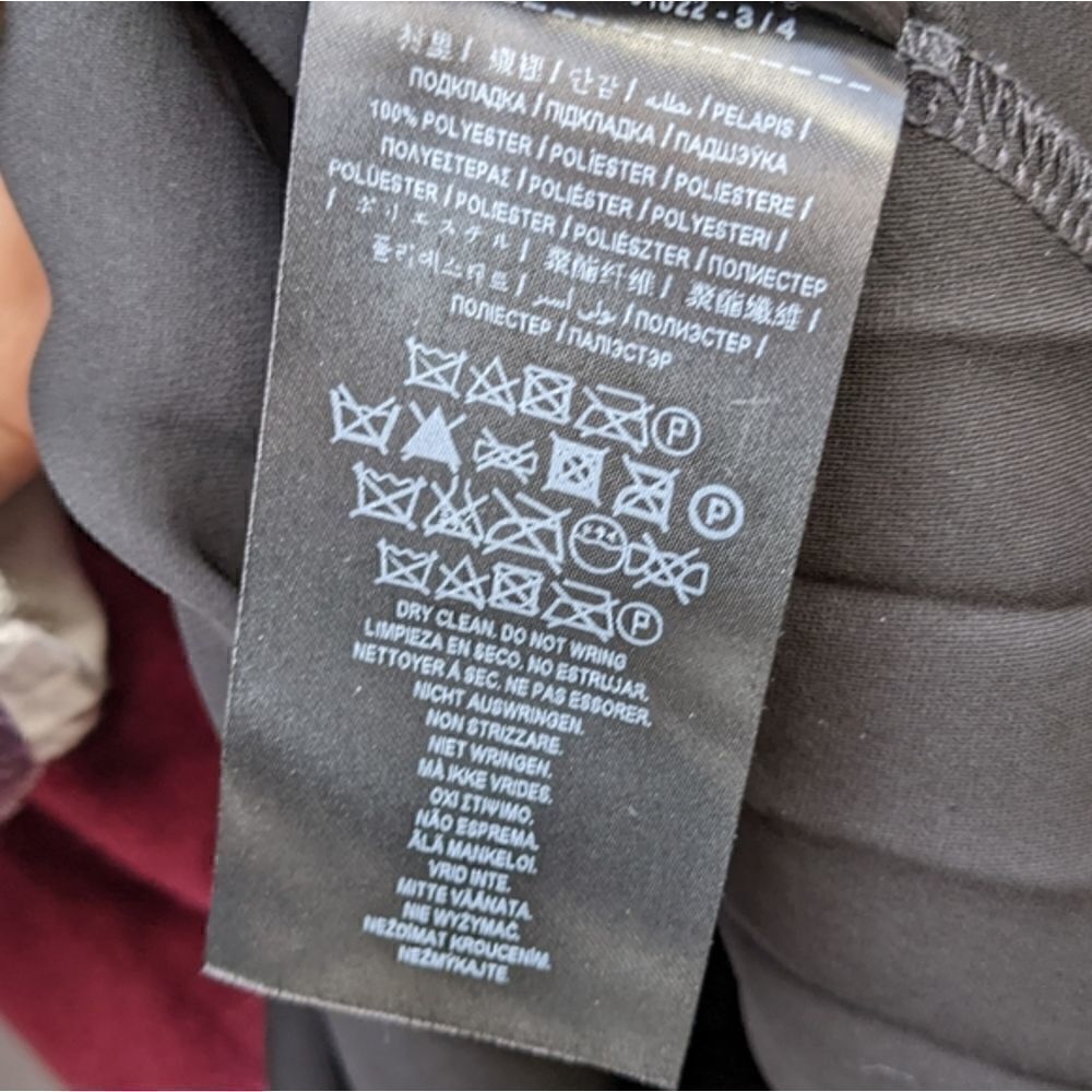 GUESS sweater/shirt - Picture 8 of 10